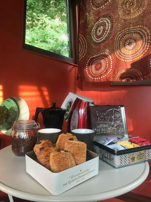 Peniche Hollandaise Cosy Hotel Dole Bagian luar foto